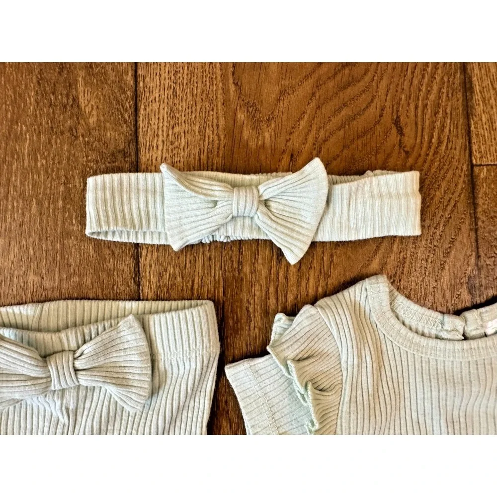 Disney Baby Minnie Mouse 3/6 Months 3 Piece Outfit Green‎ Shirt Pants Headband